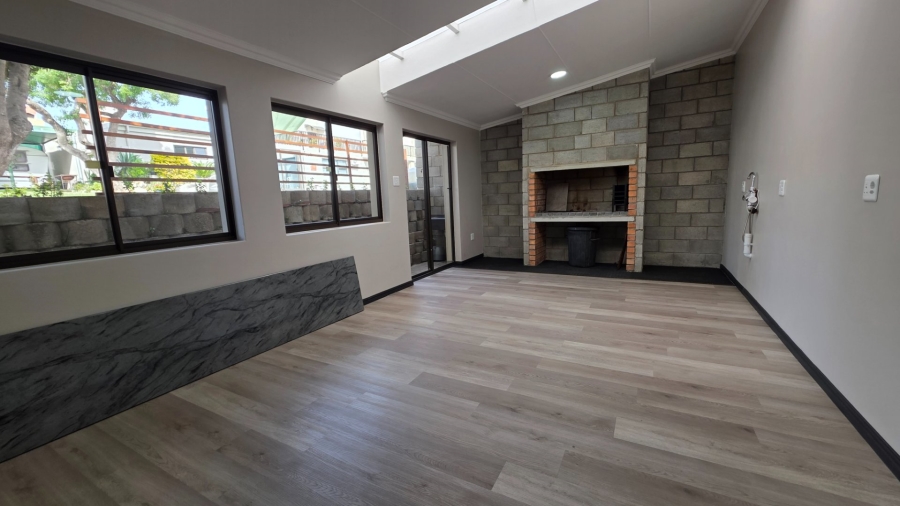 3 Bedroom Property for Sale in Diaz Beach Western Cape